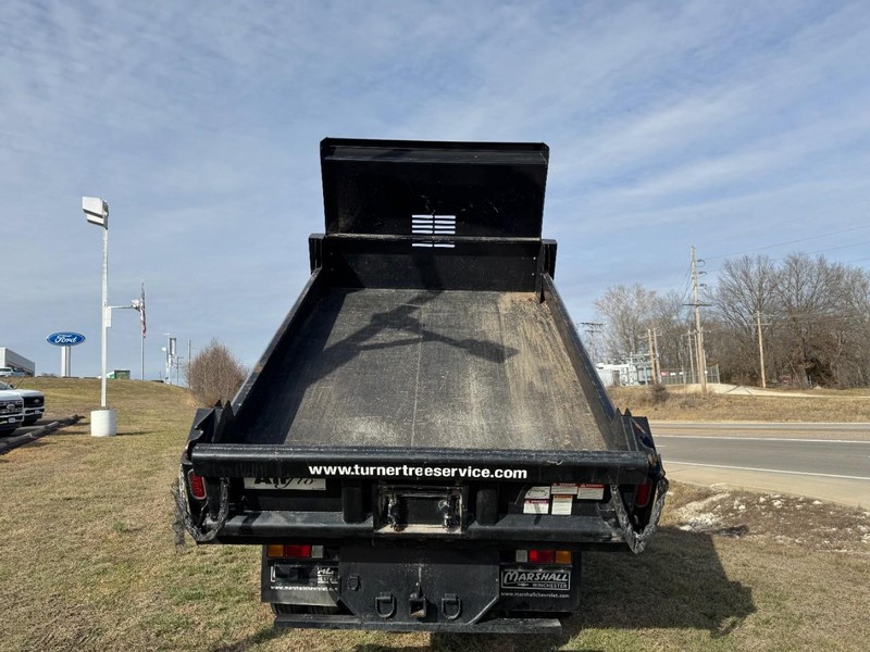 Chevrolet 4500 HG LCF Gas Vehicle Full-screen Gallery Image 16