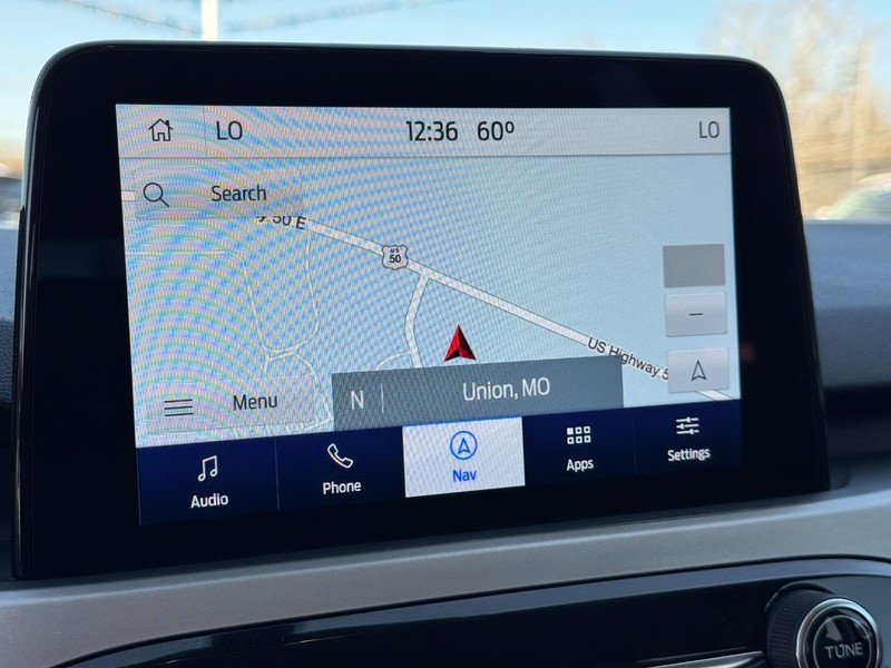 Ford Escape Vehicle Full-screen Gallery Image 21