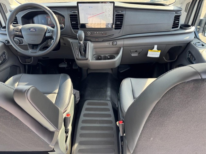 Ford Transit Cargo Van Vehicle Full-screen Gallery Image 07