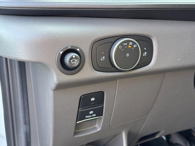 Ford Transit Cargo Van Vehicle Full-screen Gallery Image 13