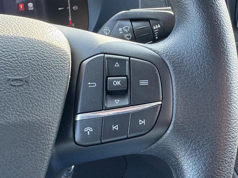 Ford Transit Cargo Van Vehicle Full-screen Gallery Image 15