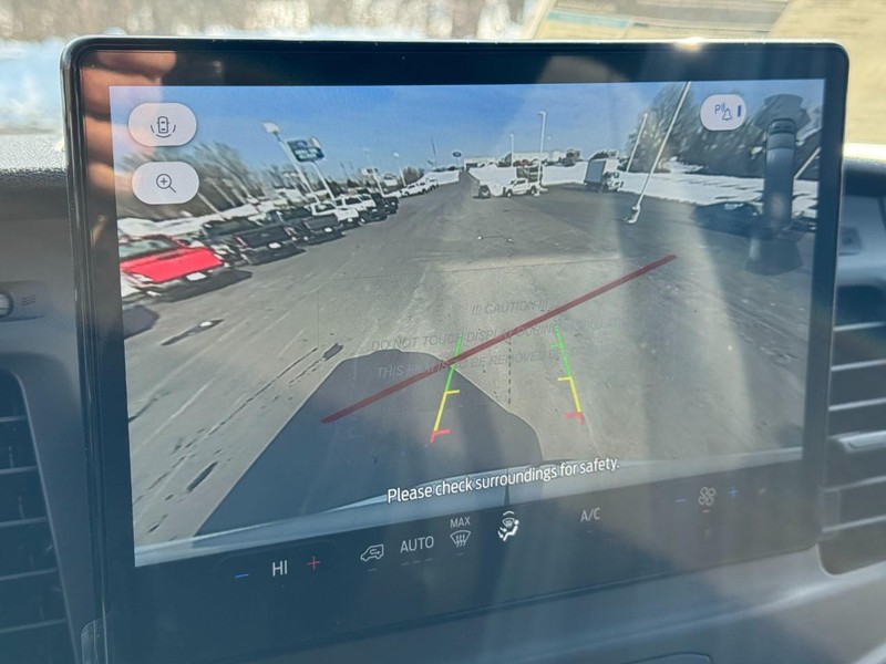 Ford Transit Cargo Van Vehicle Full-screen Gallery Image 16