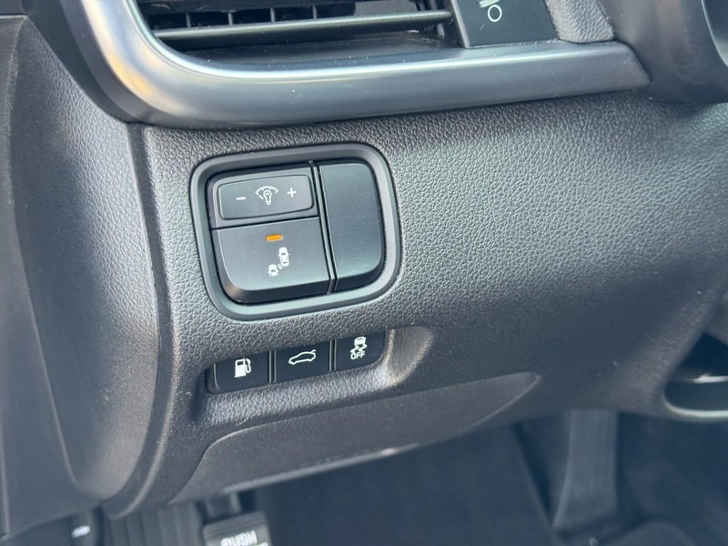 Kia Optima Vehicle Full-screen Gallery Image 16