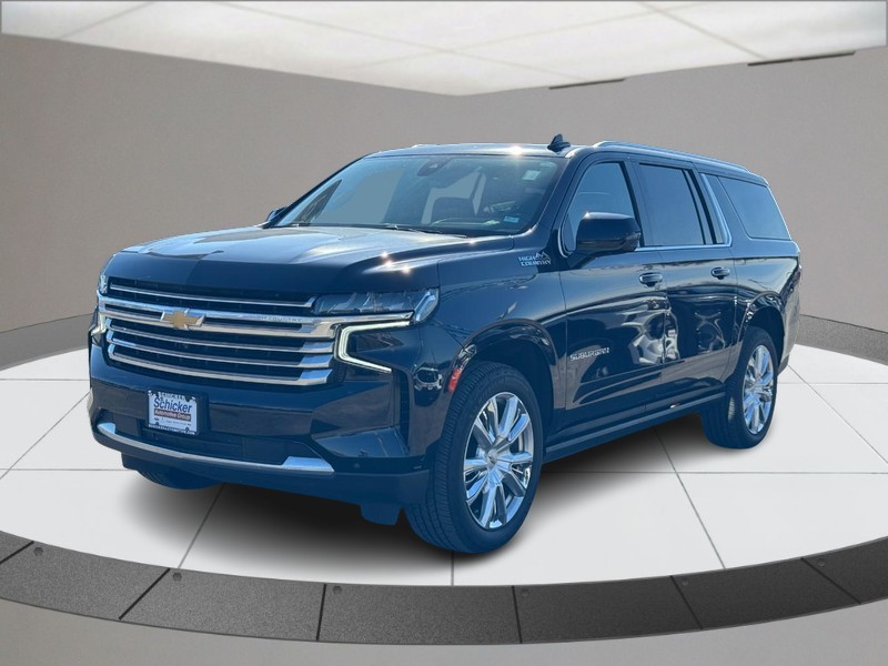 Chevrolet Suburban Vehicle Full-screen Gallery Image 08