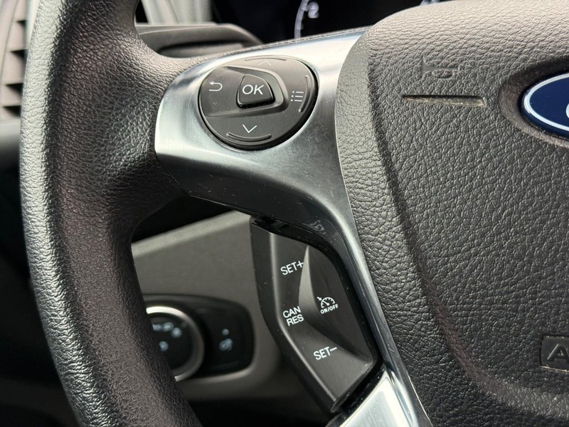 Ford Transit Connect Van Vehicle Full-screen Gallery Image 15