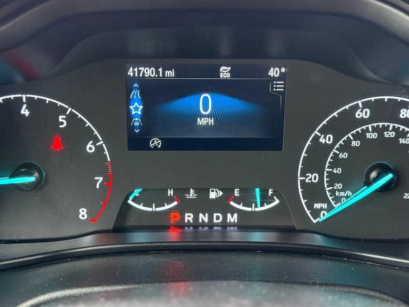 Ford Transit Connect Van Vehicle Full-screen Gallery Image 22