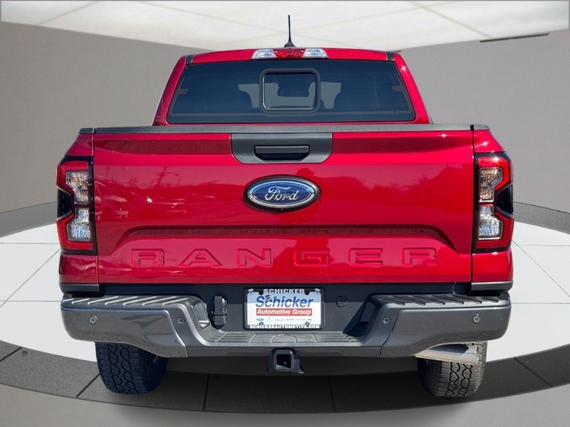 Ford Ranger Vehicle Full-screen Gallery Image 04