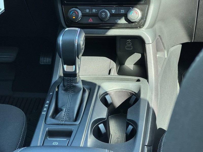 Ford Ranger Vehicle Full-screen Gallery Image 14