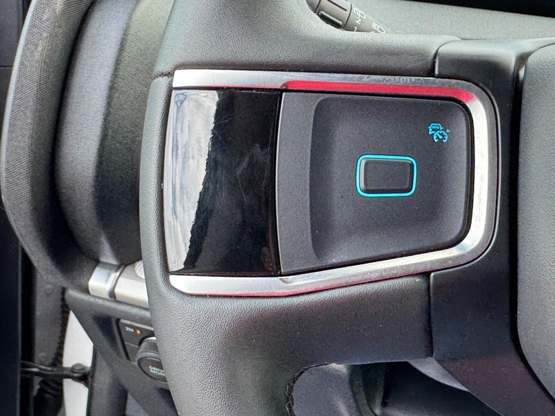 Ford Expedition Vehicle Full-screen Gallery Image 19