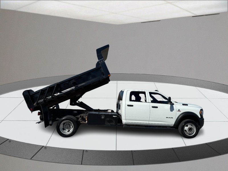 Ram 4500 Chassis Cab Vehicle Full-screen Gallery Image 04