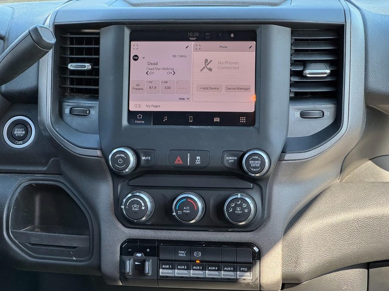 Ram 4500 Chassis Cab Vehicle Full-screen Gallery Image 14