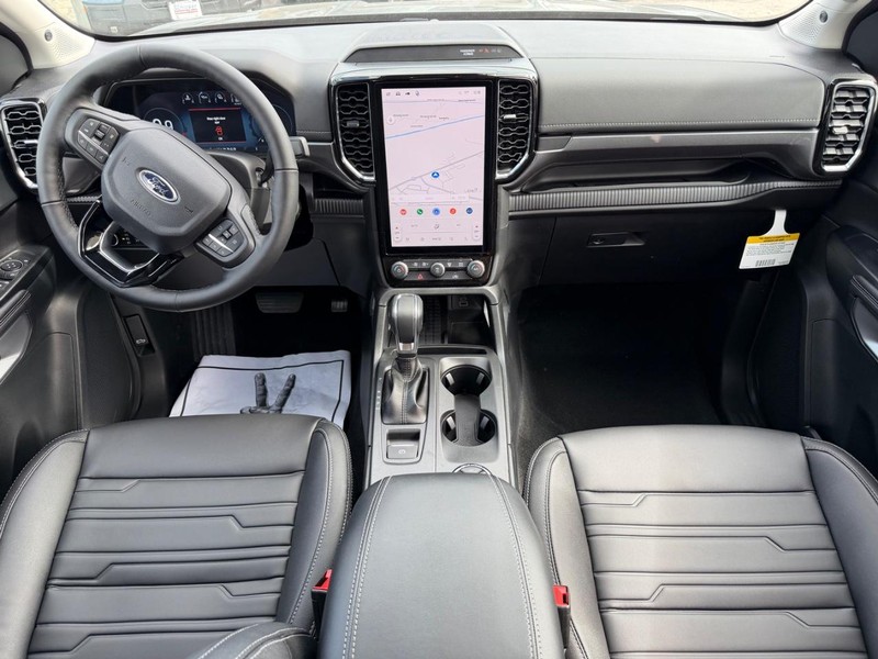 Ford Ranger Vehicle Full-screen Gallery Image 06