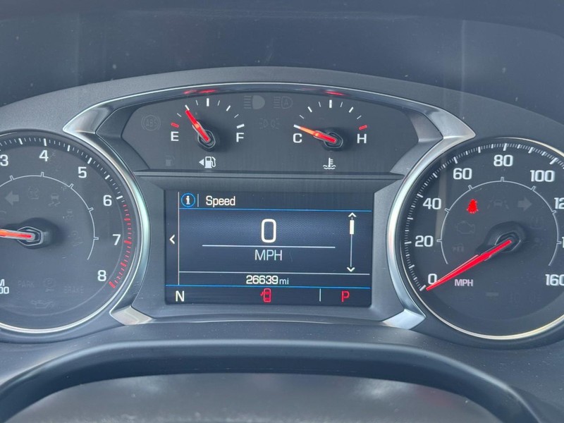 GMC Acadia Vehicle Full-screen Gallery Image 21