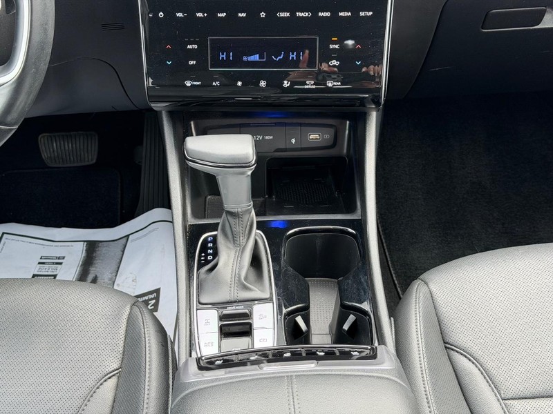 Hyundai Santa Cruz Vehicle Full-screen Gallery Image 14