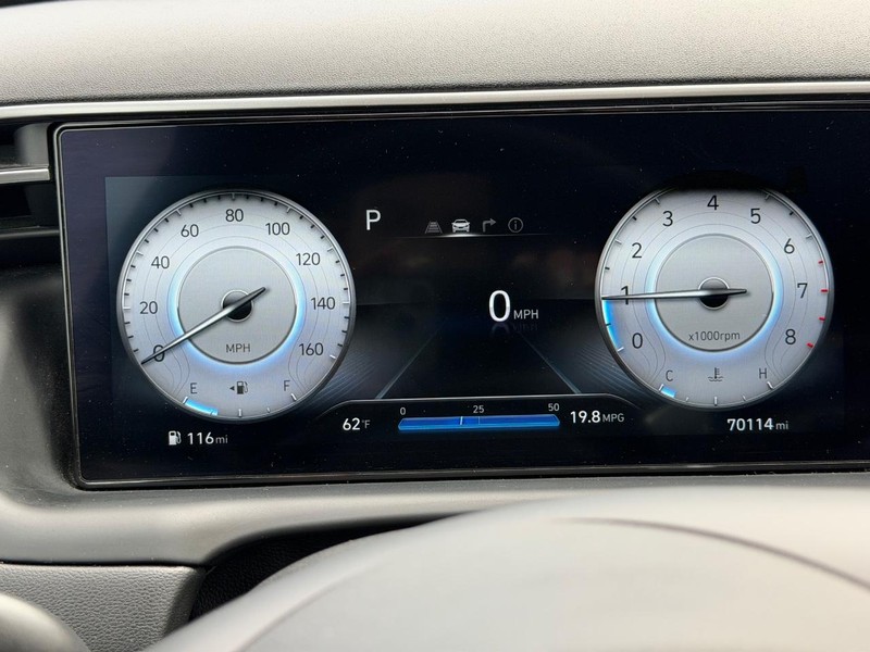 Hyundai Santa Cruz Vehicle Full-screen Gallery Image 18