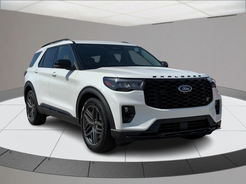 Ford Explorer Vehicle Full-screen Gallery Image 02