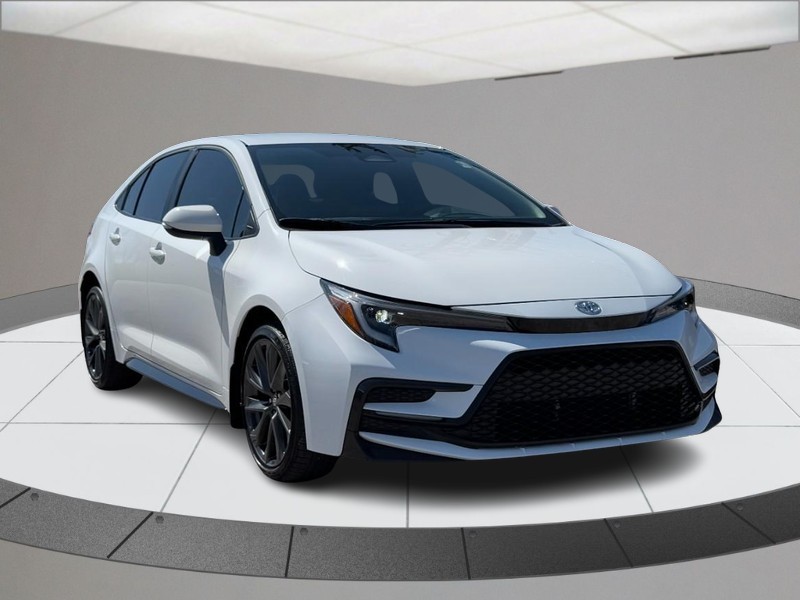 Toyota Corolla Vehicle Full-screen Gallery Image 02