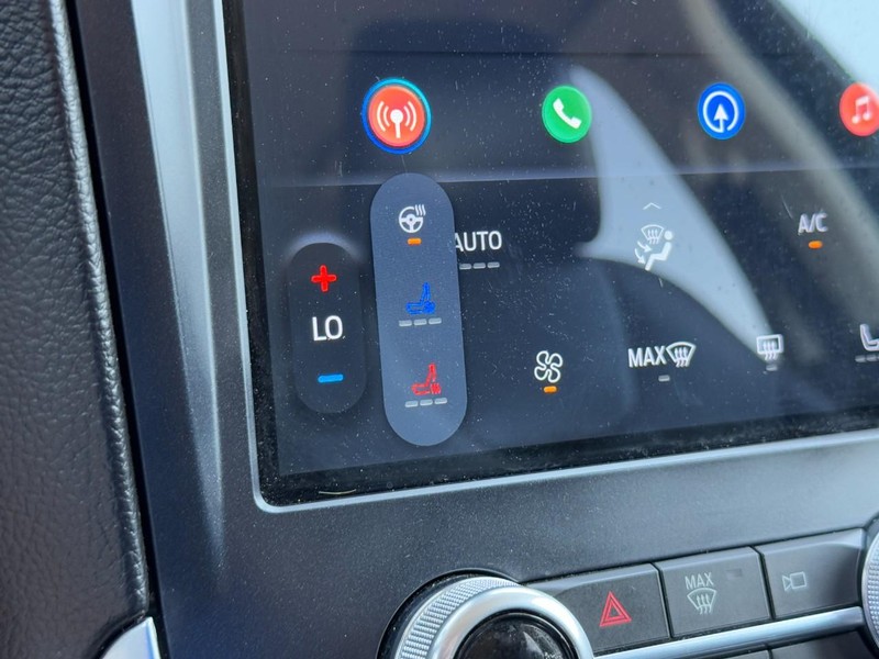 Ford Edge Vehicle Full-screen Gallery Image 21