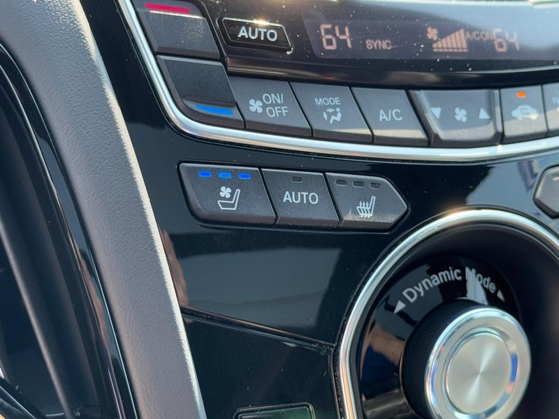 Acura RDX Vehicle Full-screen Gallery Image 22