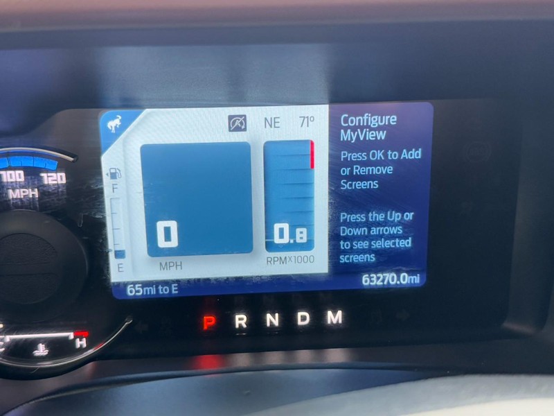 Ford Bronco Vehicle Full-screen Gallery Image 15