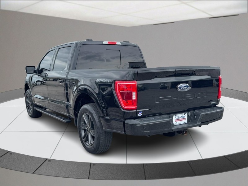 Ford F-150 Vehicle Full-screen Gallery Image 06