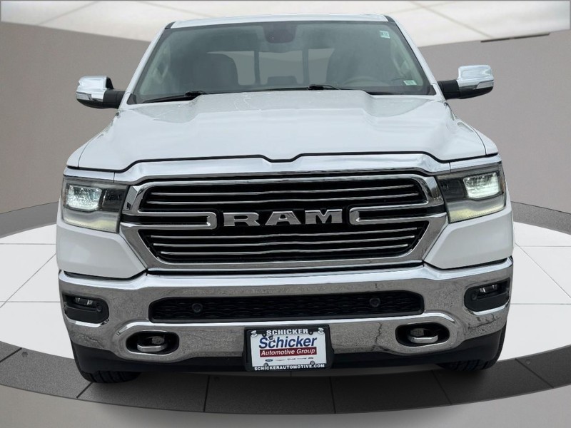 Ram 1500 Vehicle Full-screen Gallery Image 09