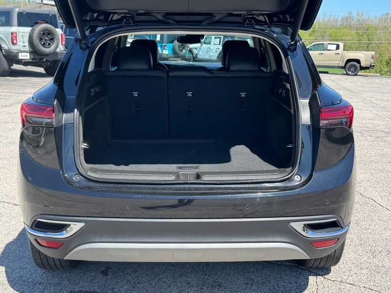 Buick Envision Vehicle Full-screen Gallery Image 05