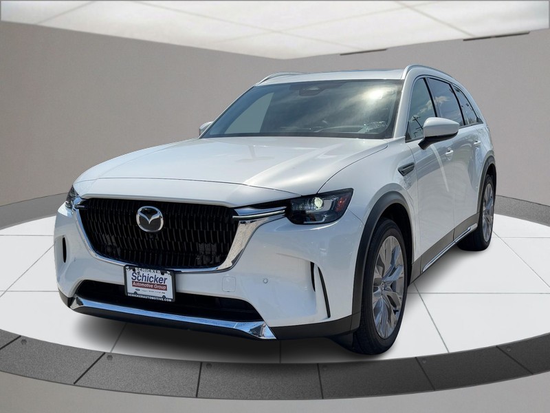 Mazda CX-90 Vehicle Full-screen Gallery Image 08