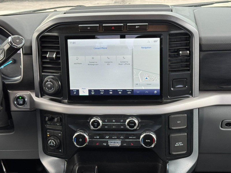 Ford F-150 Vehicle Full-screen Gallery Image 12