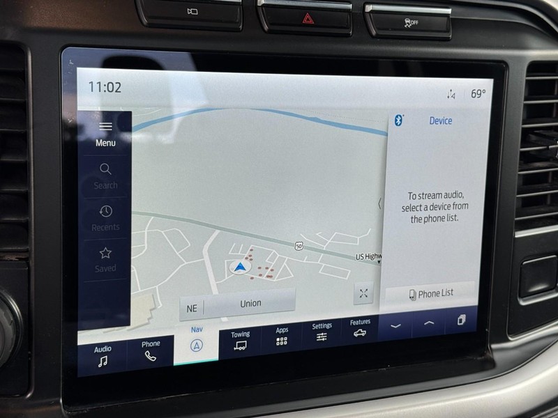 Ford F-150 Vehicle Full-screen Gallery Image 19