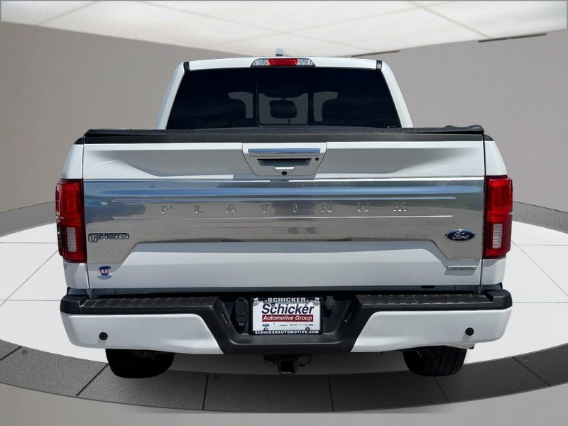 Ford F-150 Vehicle Full-screen Gallery Image 04
