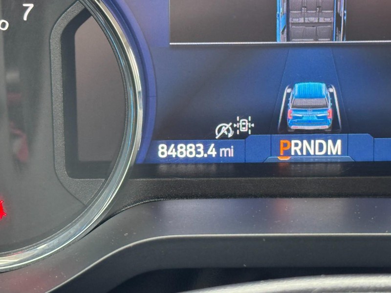 Ford Expedition Max Vehicle Full-screen Gallery Image 20