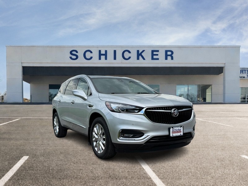 Buick Enclave Vehicle Full-screen Gallery Image 01