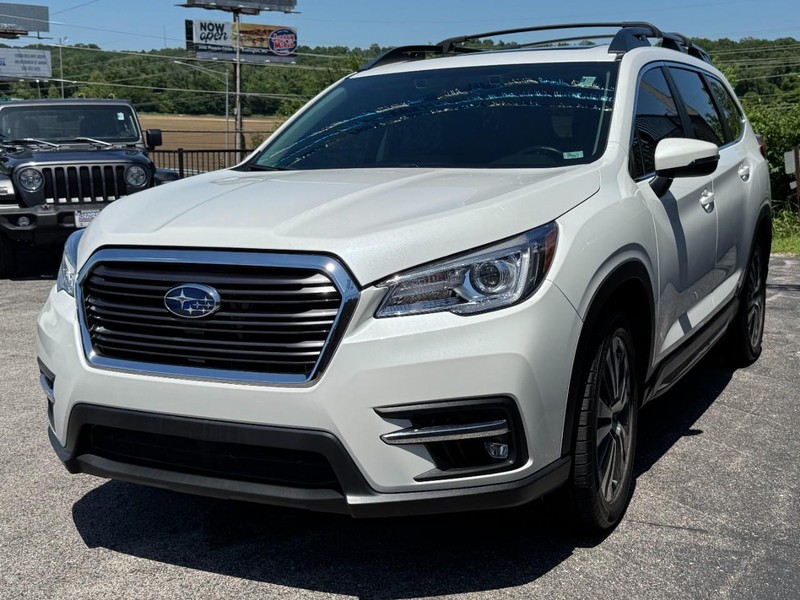 Subaru Ascent Vehicle Full-screen Gallery Image 08