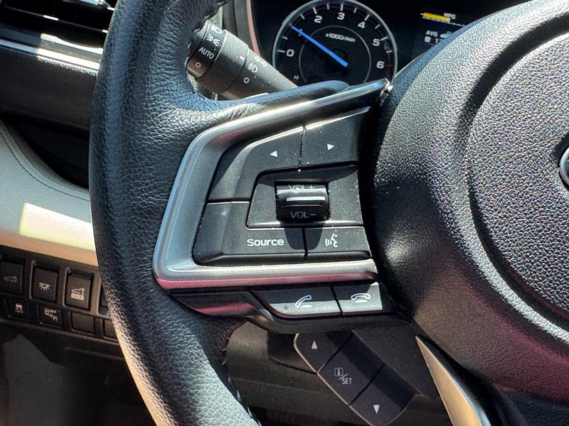 Subaru Ascent Vehicle Full-screen Gallery Image 20