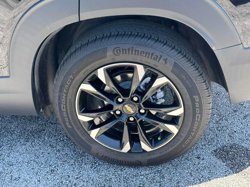Chevrolet TrailBlazer Vehicle Full-screen Gallery Image 07