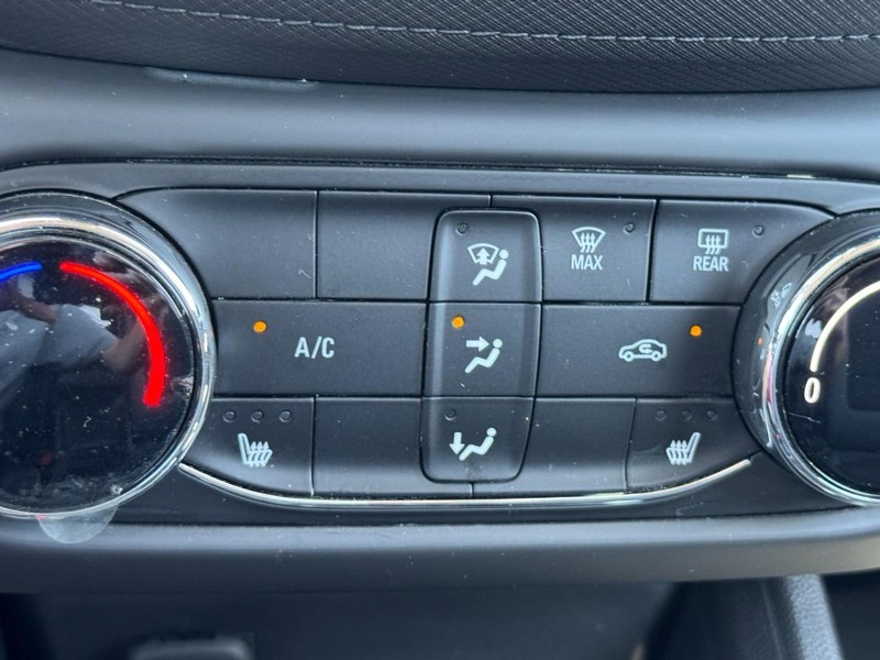 Chevrolet TrailBlazer Vehicle Full-screen Gallery Image 20
