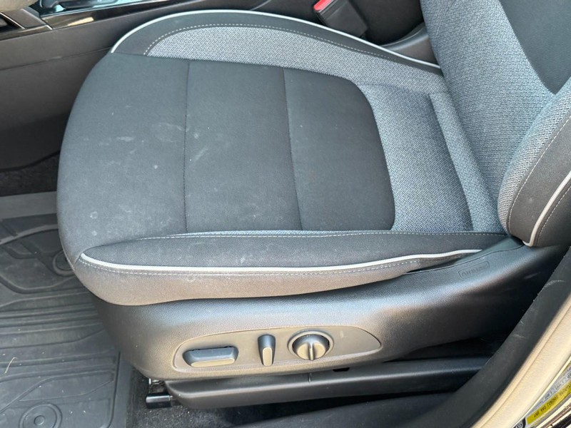Chevrolet TrailBlazer Vehicle Full-screen Gallery Image 23