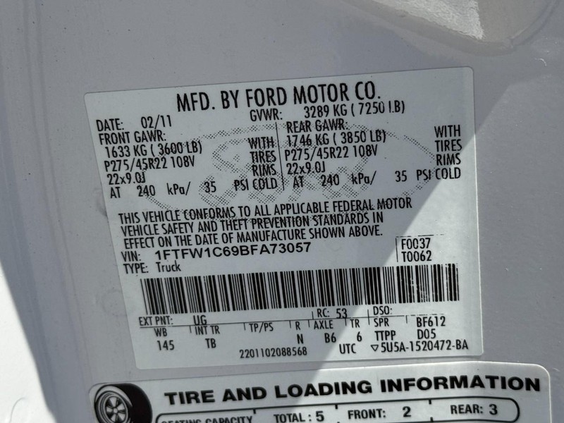 Ford F-150 Vehicle Full-screen Gallery Image 27