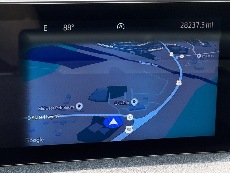 Ford Expedition Max Vehicle Full-screen Gallery Image 19