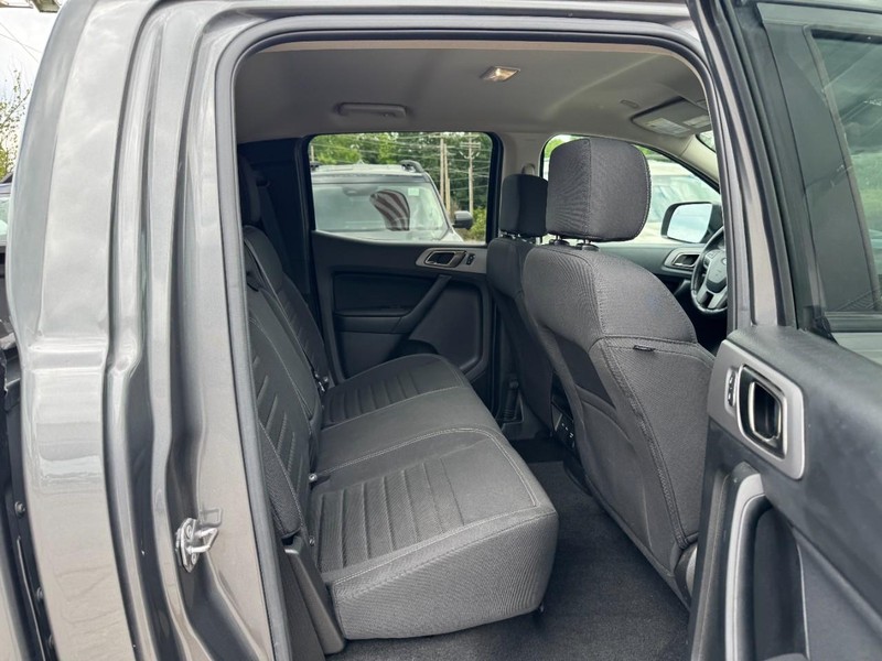 Ford Ranger Vehicle Full-screen Gallery Image 10