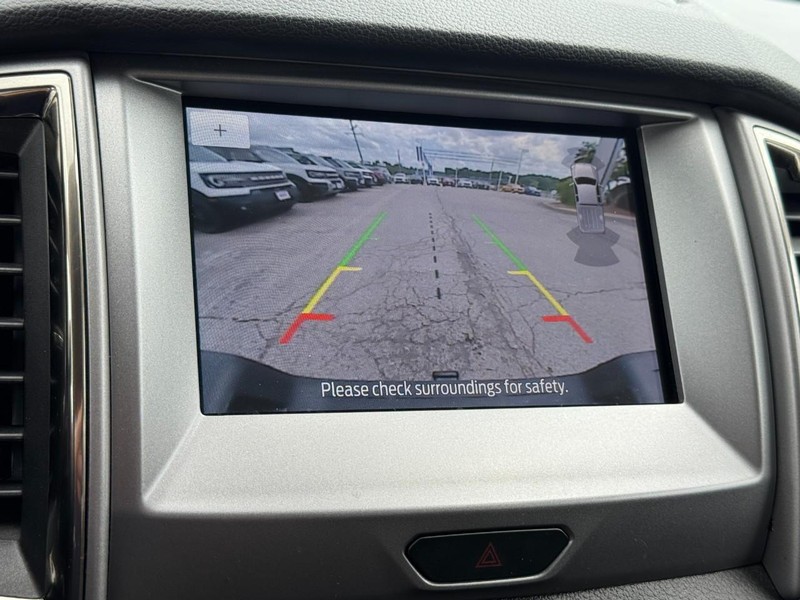 Ford Ranger Vehicle Full-screen Gallery Image 22