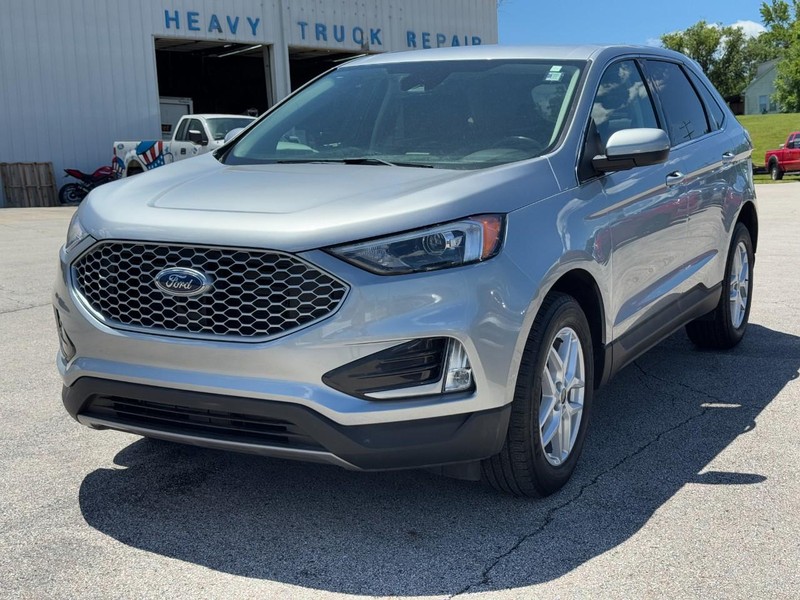 Ford Edge Vehicle Full-screen Gallery Image 08