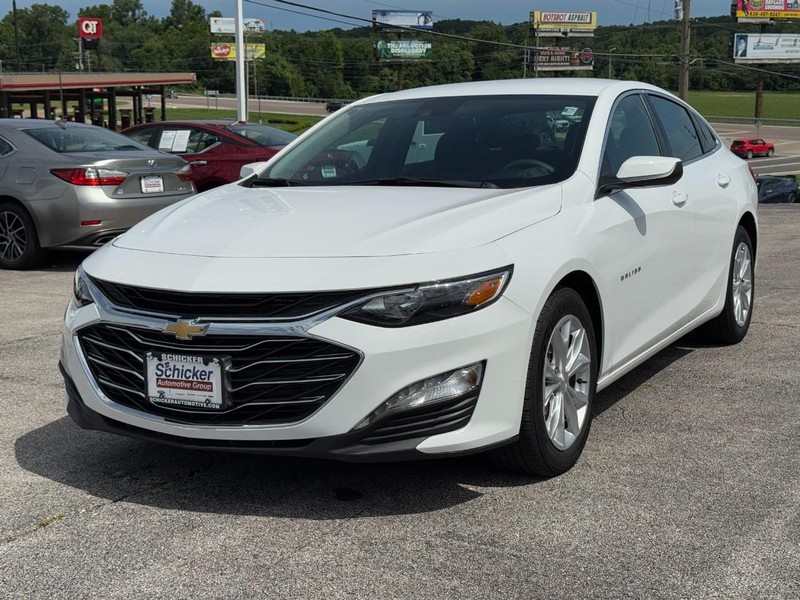 Chevrolet Malibu Vehicle Full-screen Gallery Image 08