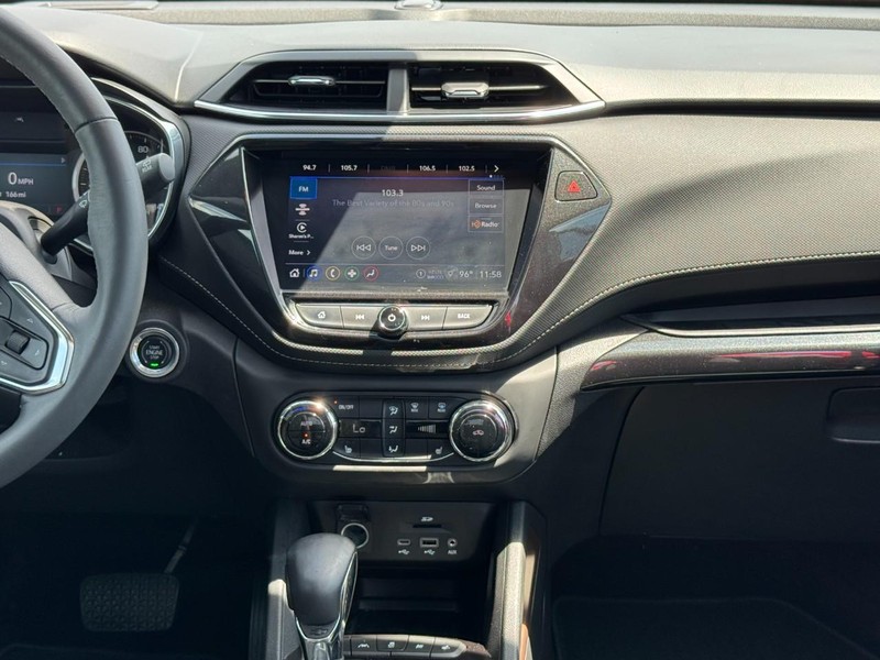 Chevrolet TrailBlazer Vehicle Full-screen Gallery Image 13