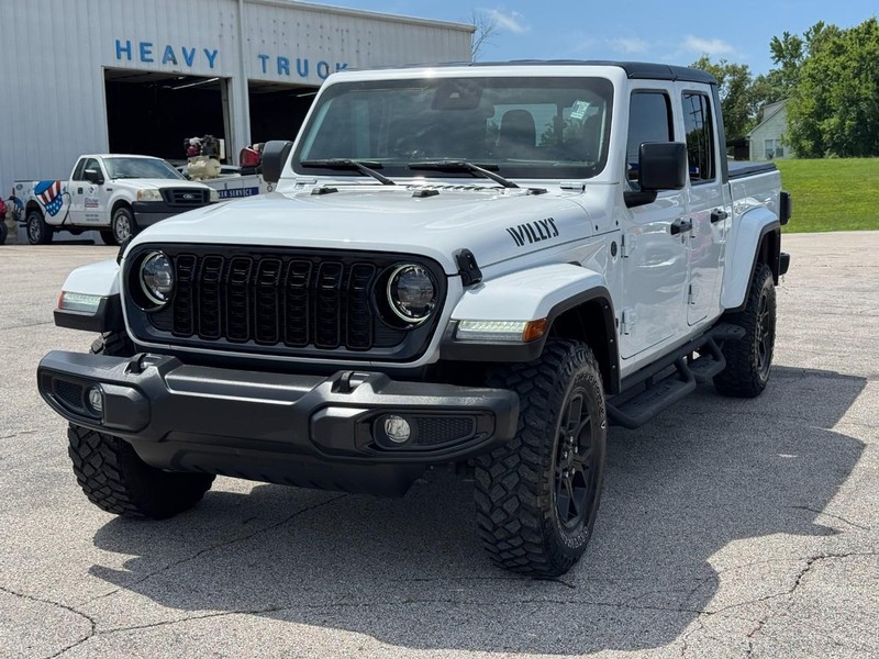 Jeep Gladiator Vehicle Full-screen Gallery Image 08