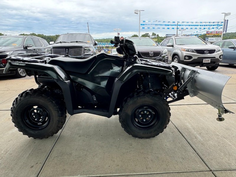 Honda TRX500 Vehicle Full-screen Gallery Image 02