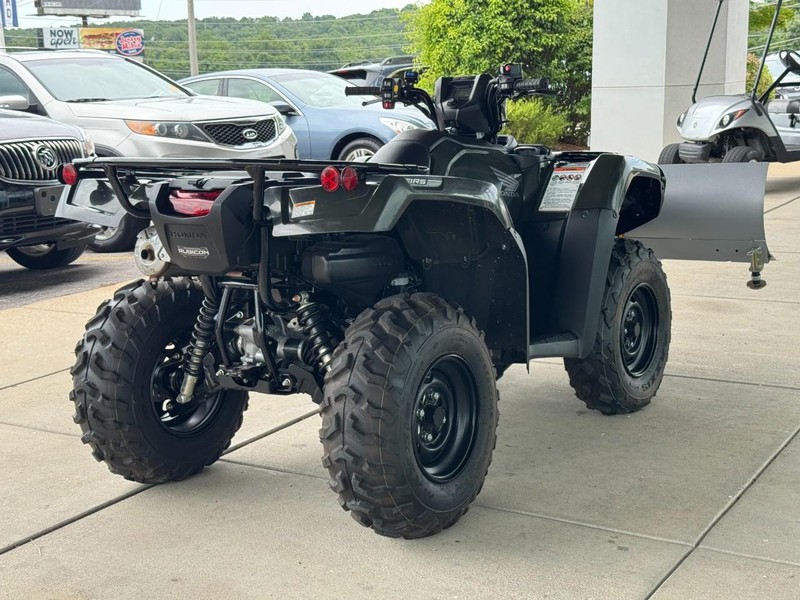 Honda TRX500 Vehicle Full-screen Gallery Image 03