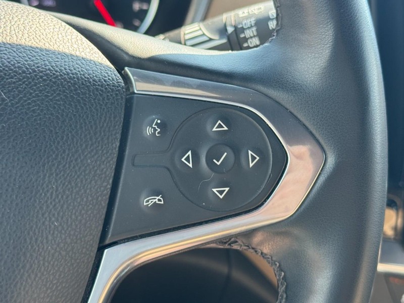 Chevrolet Traverse Vehicle Full-screen Gallery Image 19