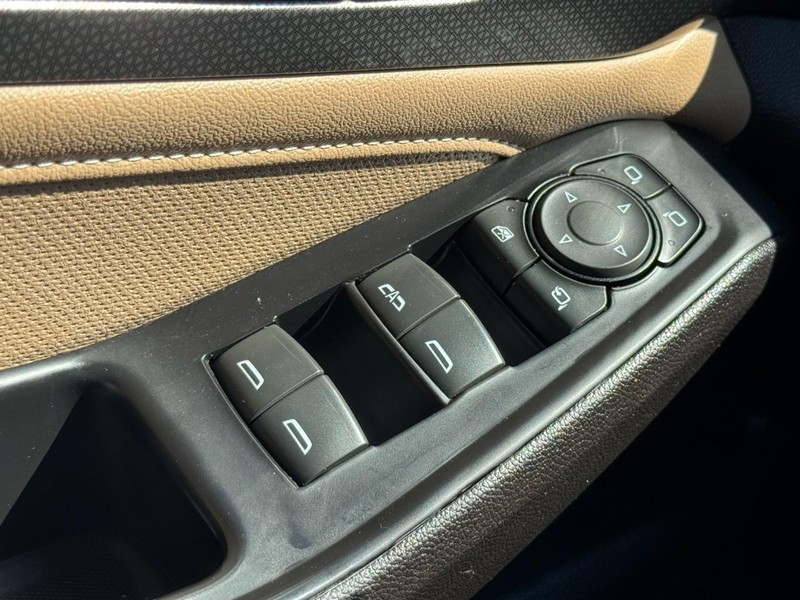 Chevrolet Traverse Vehicle Full-screen Gallery Image 25